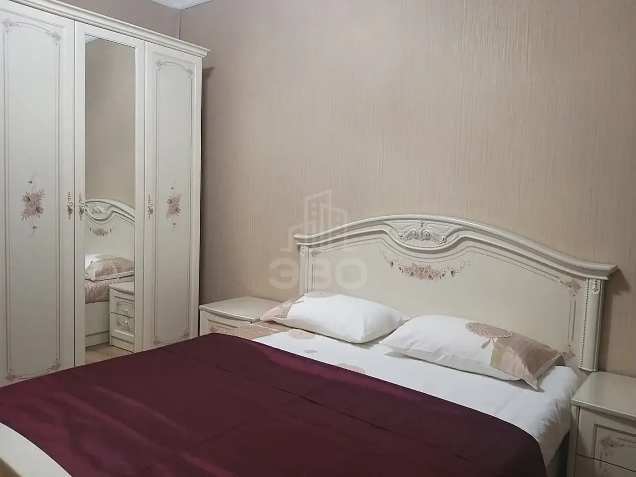 однокомнатная квартира в Санкт-Петербурге по адресу: Космонавтов проспект, 102, к 1