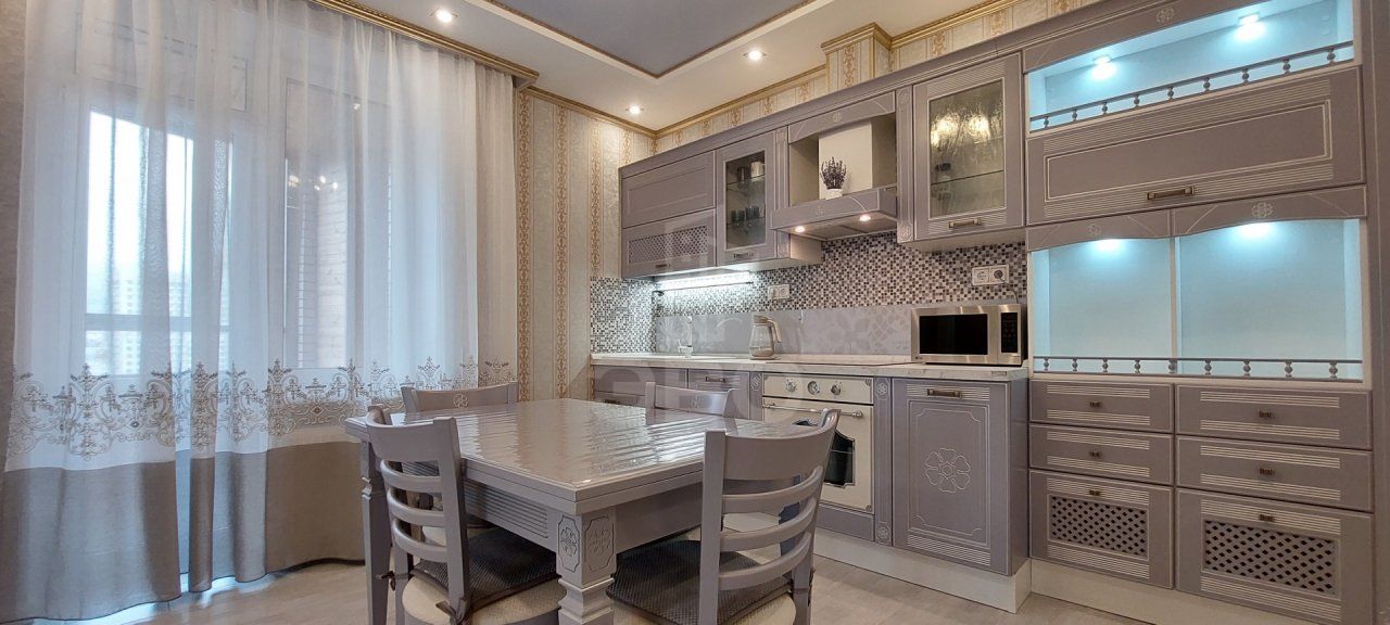 двухкомнатная квартира в Санкт-Петербурге по адресу: Коломяжский проспект, 9, к 1