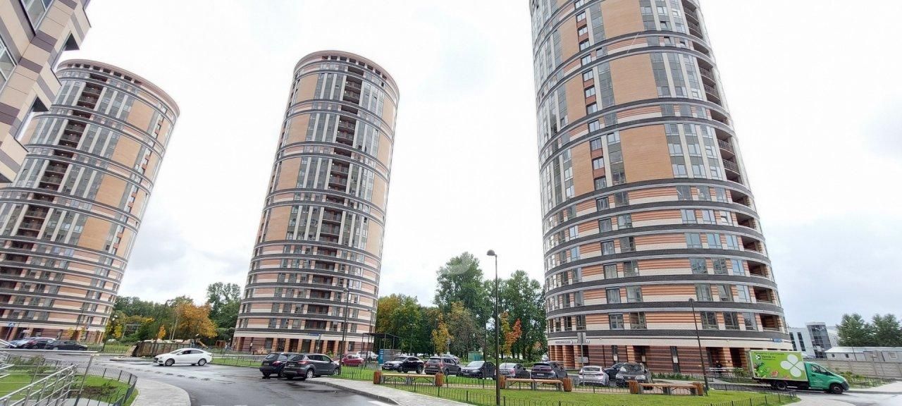 двухкомнатная квартира в Санкт-Петербурге по адресу: Коломяжский проспект, 9, к 1