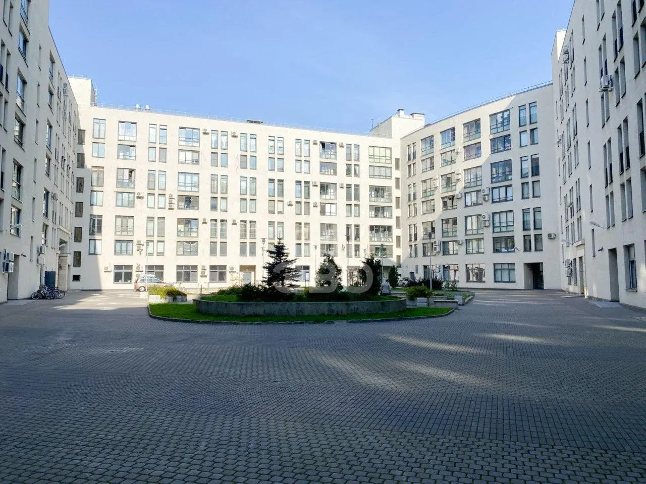 однокомнатная квартира в Санкт-Петербурге по адресу: Полтавский проезд, 2