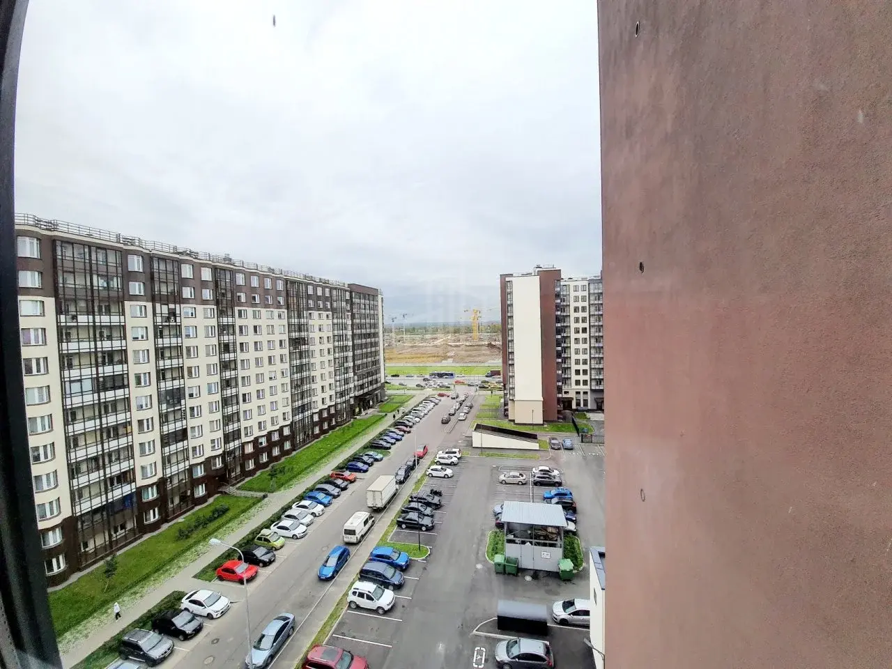 трехкомнатная квартира в Санкт-Петербурге по адресу: Ветеранов проспект, 175