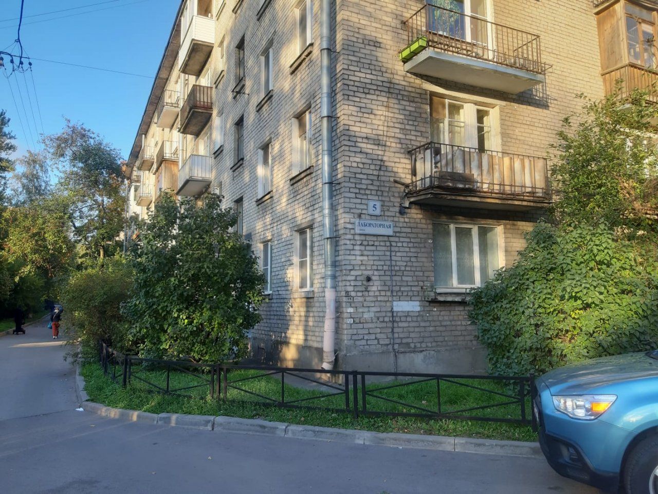 комната в Санкт-Петербурге по адресу: Лабораторная ул., 5