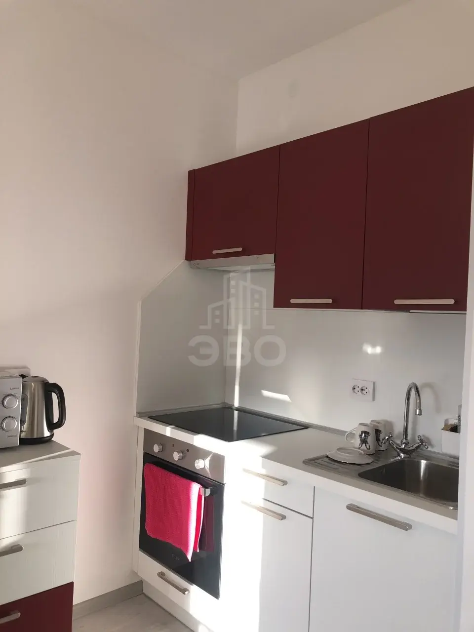 однокомнатная квартира в Санкт-Петербурге по адресу: Торфяная дор., 17, к 6