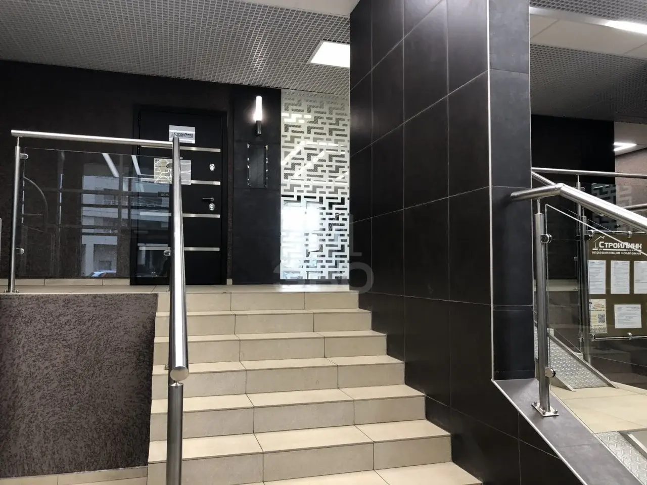однокомнатная квартира в Санкт-Петербурге по адресу: Ушаковская наб., 1, к 3