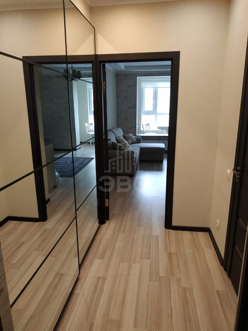 однокомнатная квартира в Санкт-Петербурге по адресу: Ушаковская наб., 1, к 3