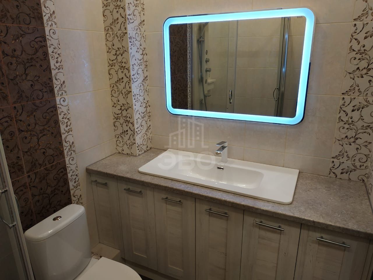 однокомнатная квартира в Санкт-Петербурге по адресу: Ушаковская наб., 1, к 3