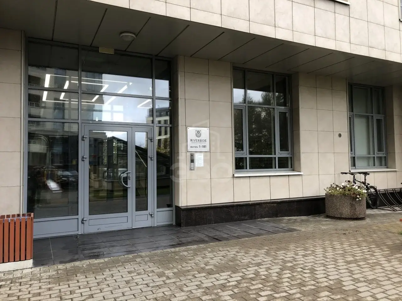 студия в Санкт-Петербурге по адресу: Ушаковская наб., 1, к 3