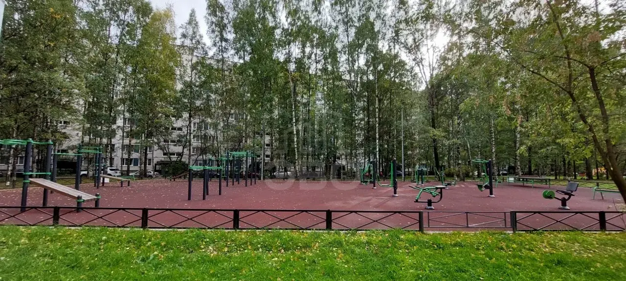 двухкомнатная квартира в Санкт-Петербурге по адресу: Серебристый б-р., 18, к 2, литера а