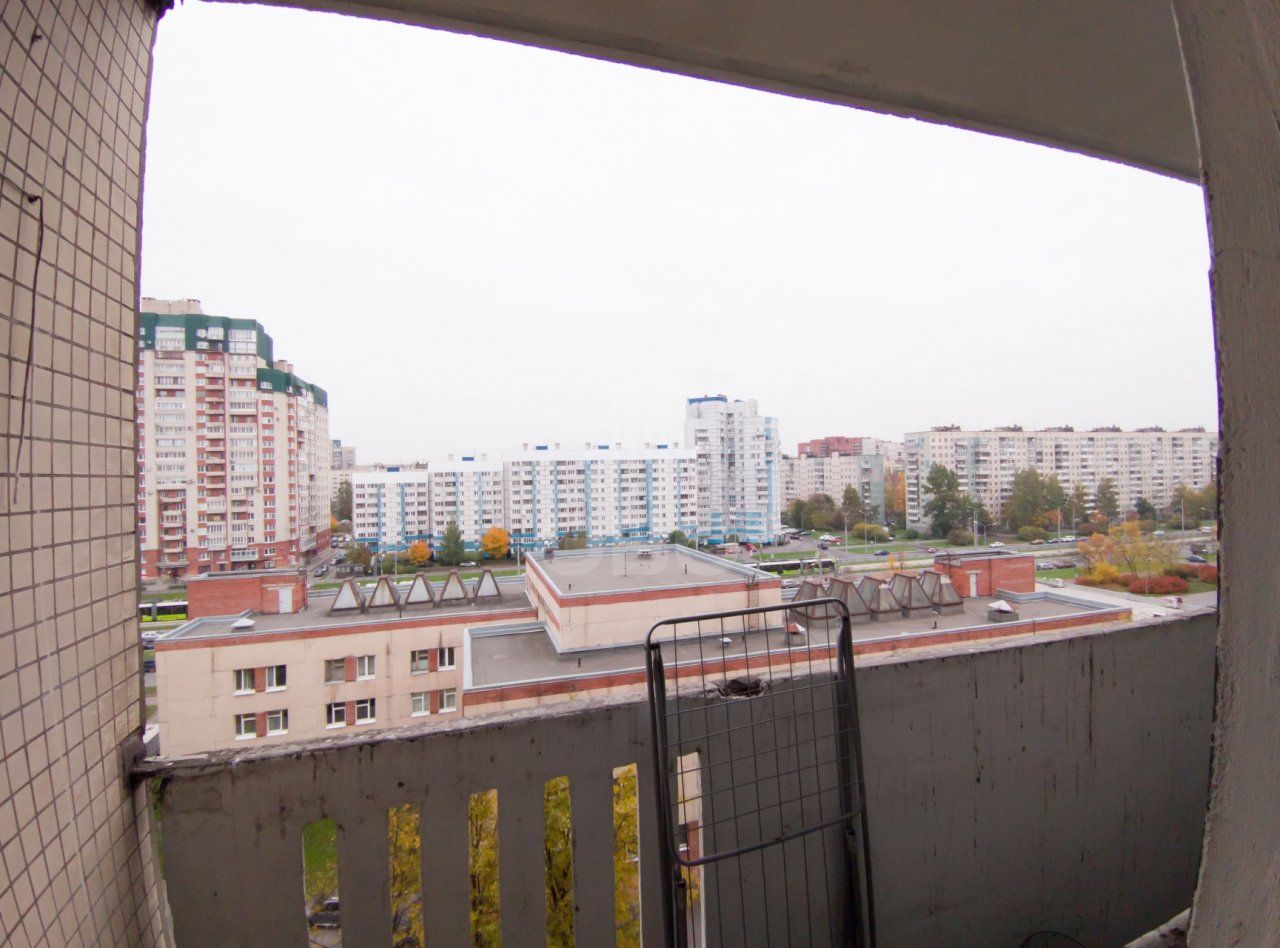 однокомнатная квартира в Санкт-Петербурге по адресу: Наставников проспект, 20, к 2