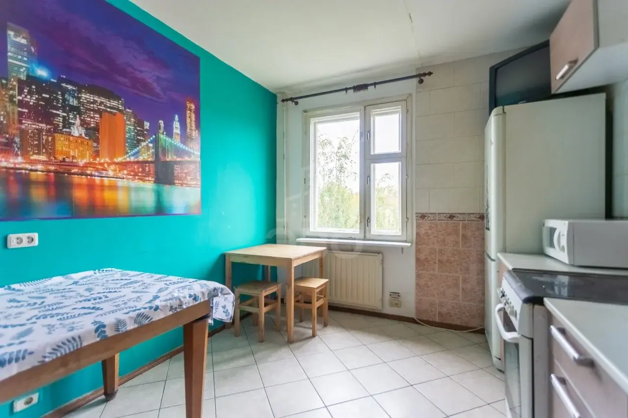 трехкомнатная квартира в Санкт-Петербурге по адресу: Дачный проспект, 36, к 8, литера А