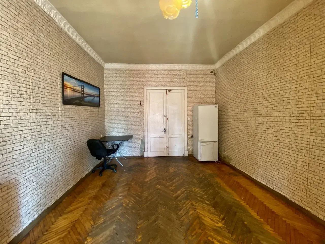 трехкомнатная квартира в Санкт-Петербурге по адресу: Разъезжая ул., 43