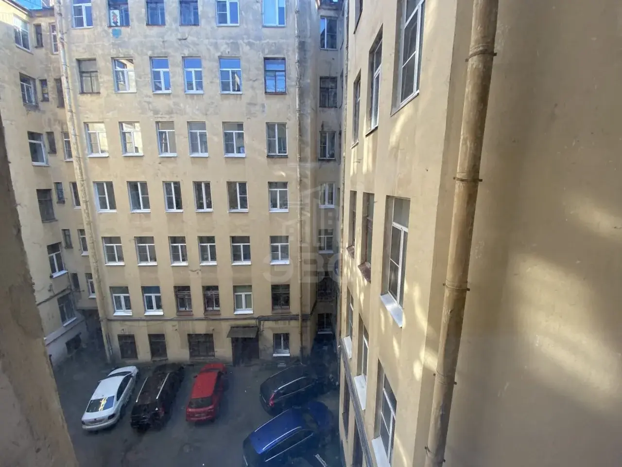комната в Санкт-Петербурге по адресу: Коломенская ул., 10