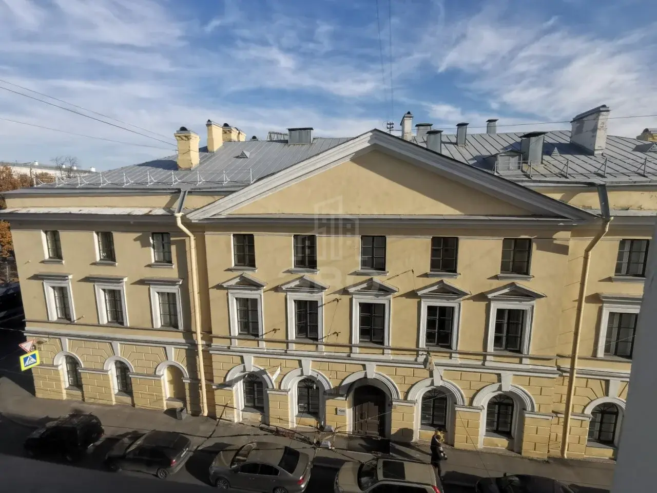 четырехкомнатная квартира в Санкт-Петербурге по адресу: Конногвардейский б-р., 6