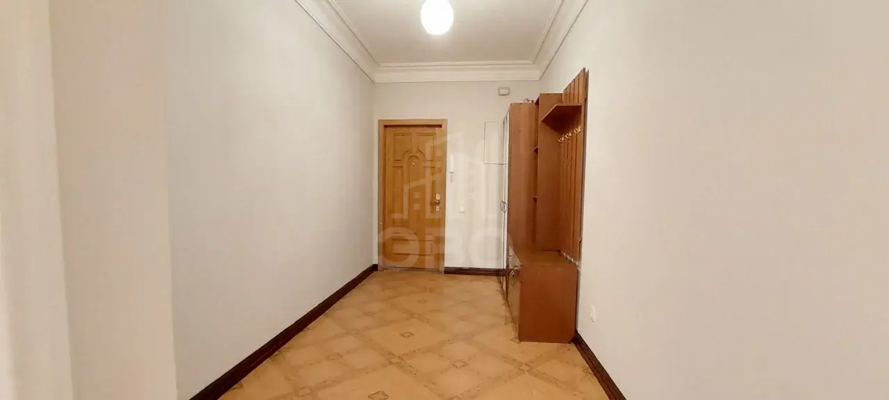 трехкомнатная квартира в Санкт-Петербурге по адресу: Поликарпова аллея, 2