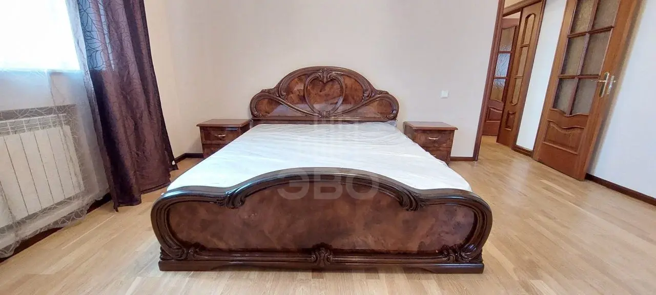 трехкомнатная квартира в Санкт-Петербурге по адресу: Поликарпова аллея, 2
