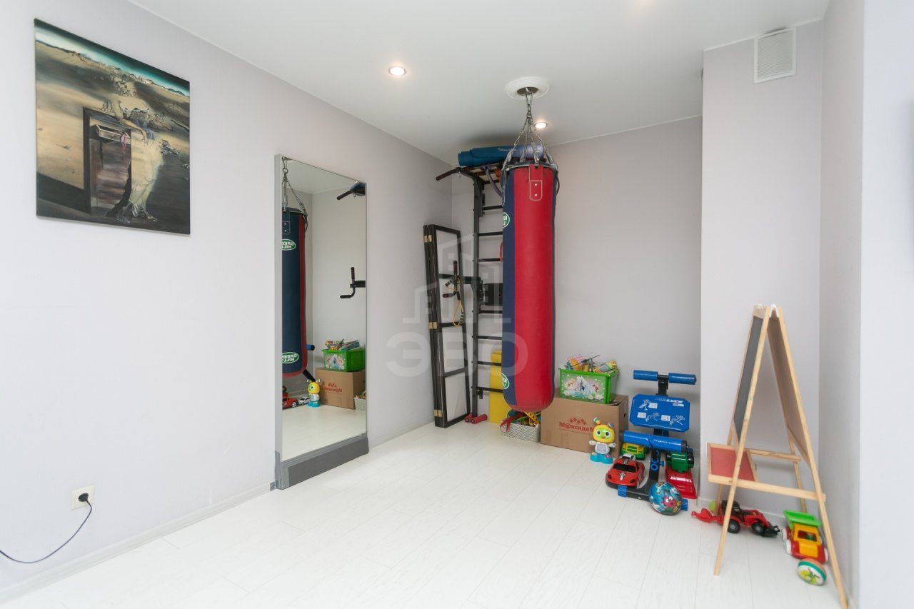 двухкомнатная квартира в Санкт-Петербурге по адресу: Смоленская ул., 18, литера А