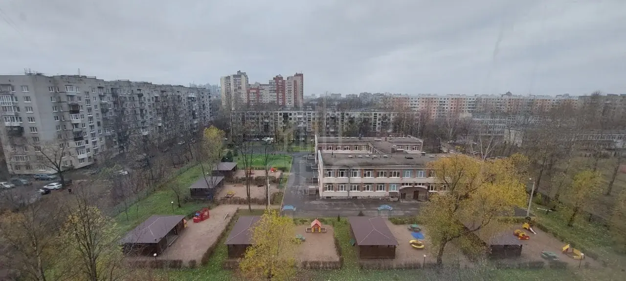трехкомнатная квартира в Санкт-Петербурге по адресу: Будапештская ул., 23, к 5