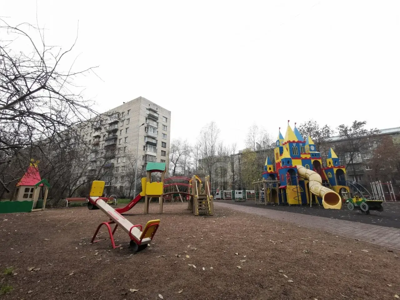 однокомнатная квартира в Санкт-Петербурге по адресу: Ленсовета ул., 95
