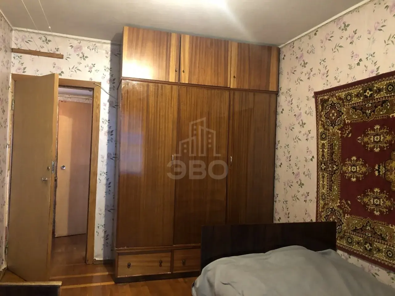трехкомнатная квартира в Санкт-Петербурге по адресу: Зины Портновой ул., 21, к 1