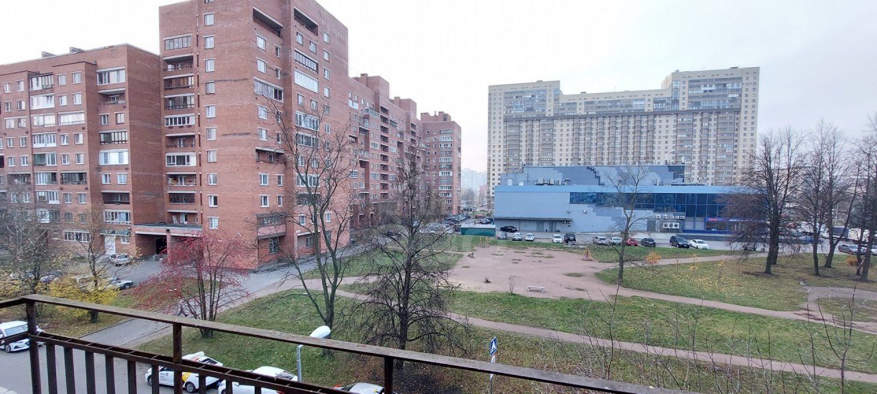 однокомнатная квартира в Санкт-Петербурге по адресу: Науки проспект, 27