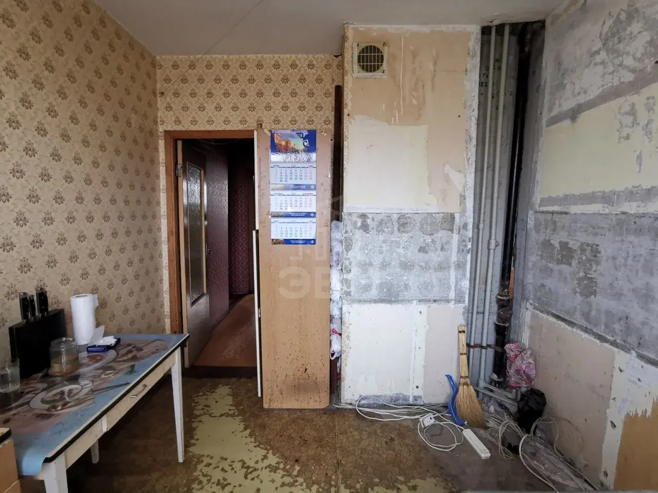 трехкомнатная квартира в Санкт-Петербурге по адресу: Косыгина проспект, 26, к 1
