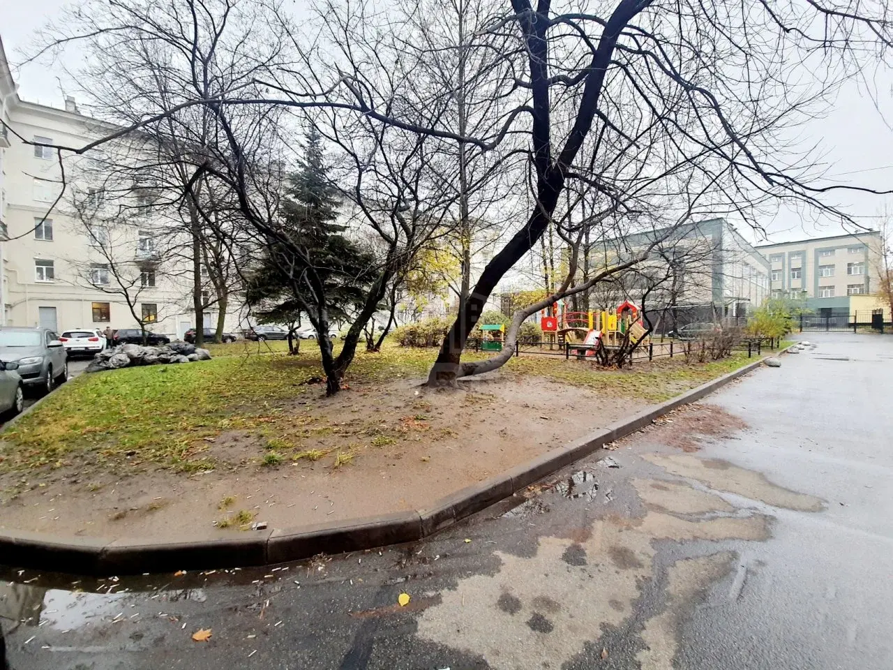 двухкомнатная квартира в Санкт-Петербурге по адресу: Стачек проспект, 41