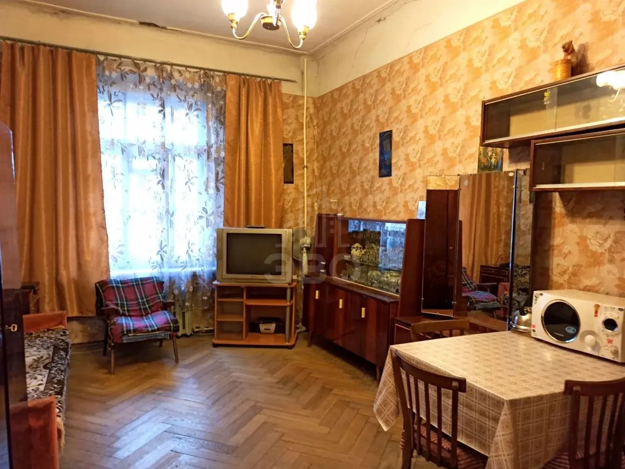 комната в Санкт-Петербурге по адресу: Каменноостровский проспект, 27