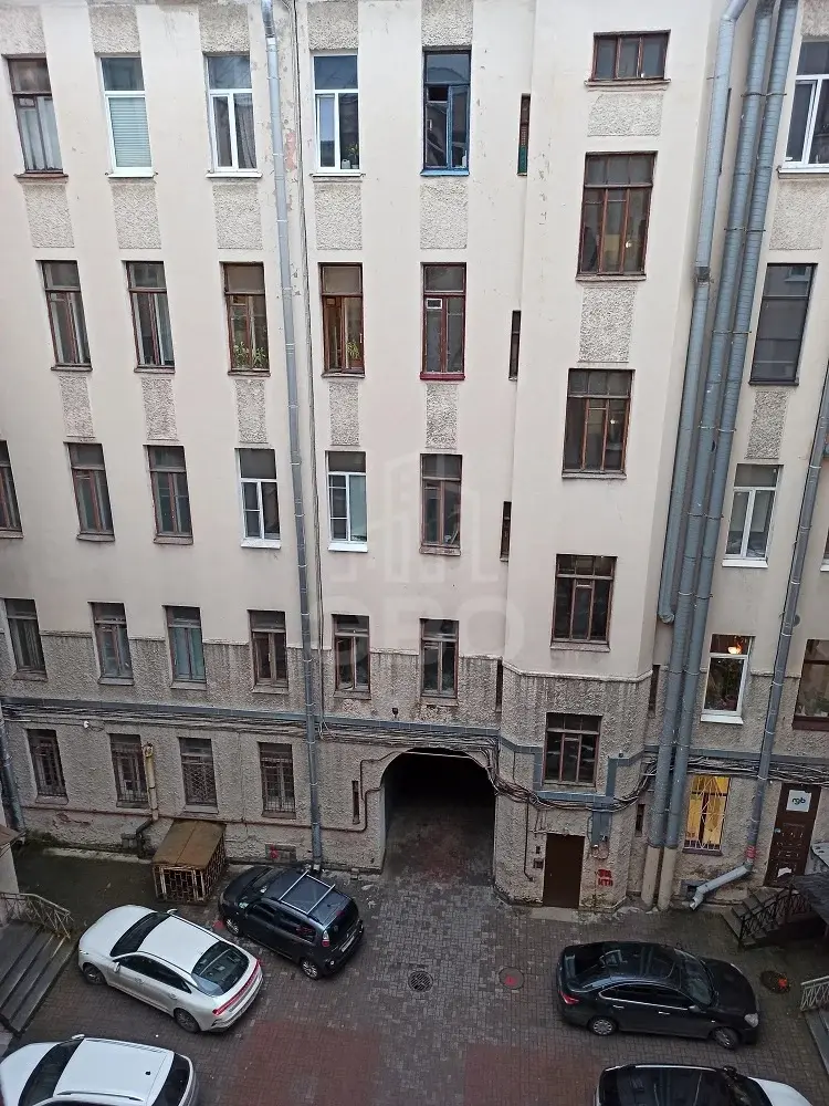 комната в Санкт-Петербурге по адресу: Каменноостровский проспект, 27