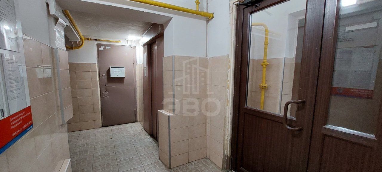 трехкомнатная квартира в Санкт-Петербурге по адресу: Ушинского ул., 18