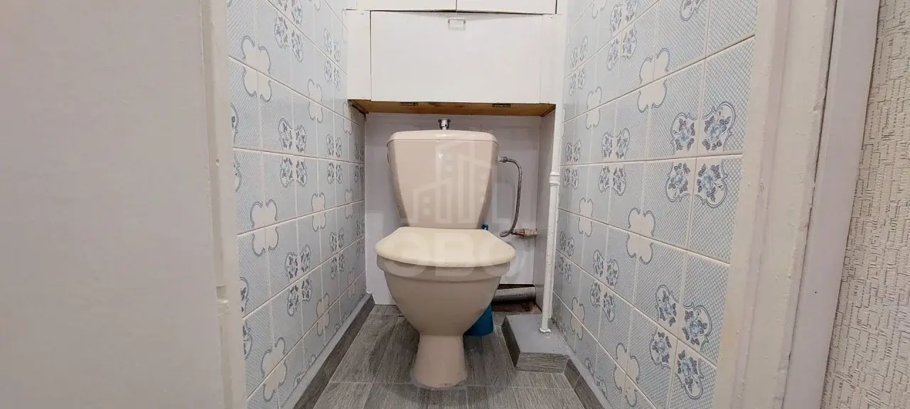 трехкомнатная квартира в Санкт-Петербурге по адресу: Ушинского ул., 18