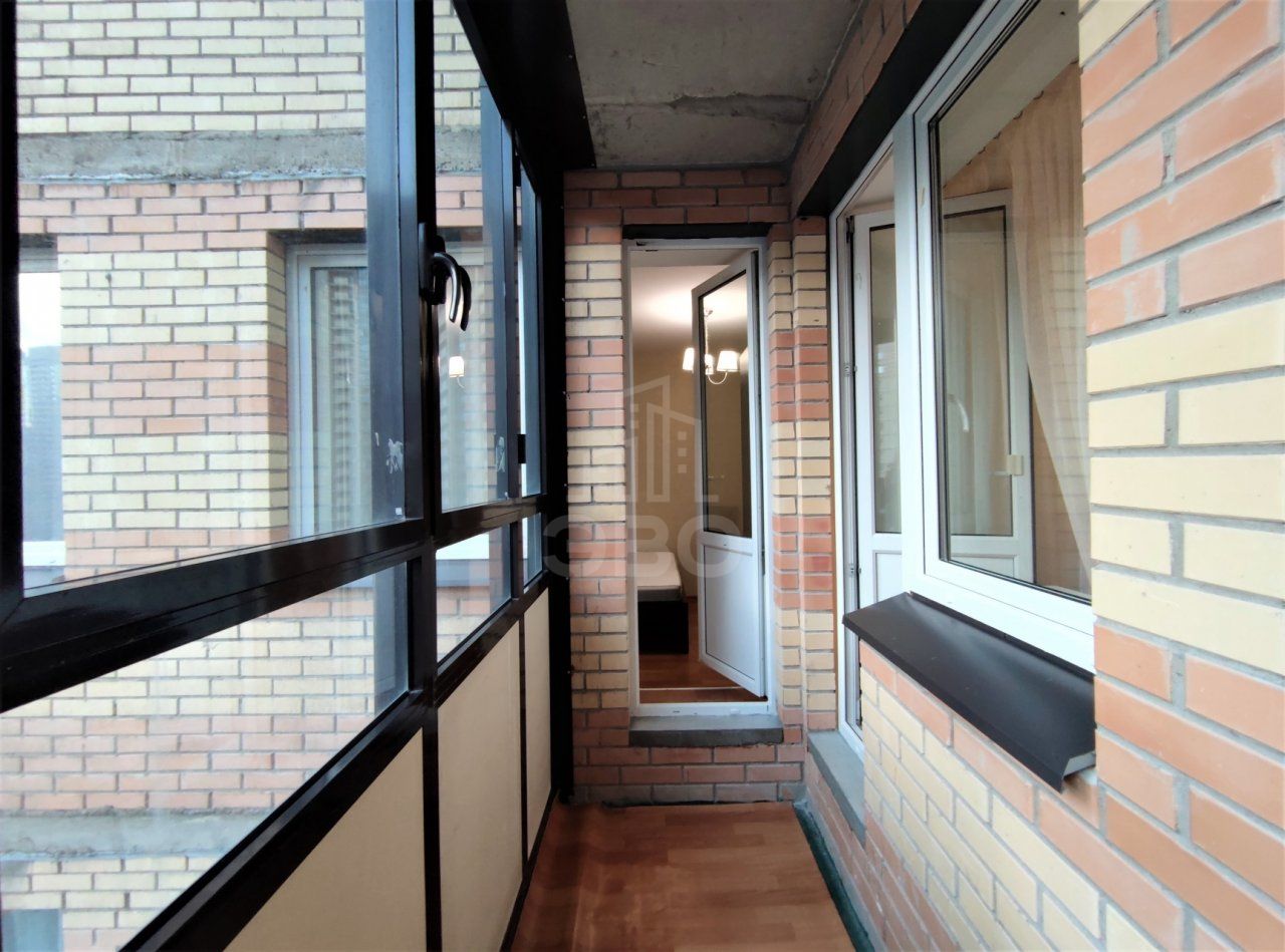 однокомнатная квартира в Санкт-Петербурге по адресу: Фёдора Абрамова ул., 21, к 3