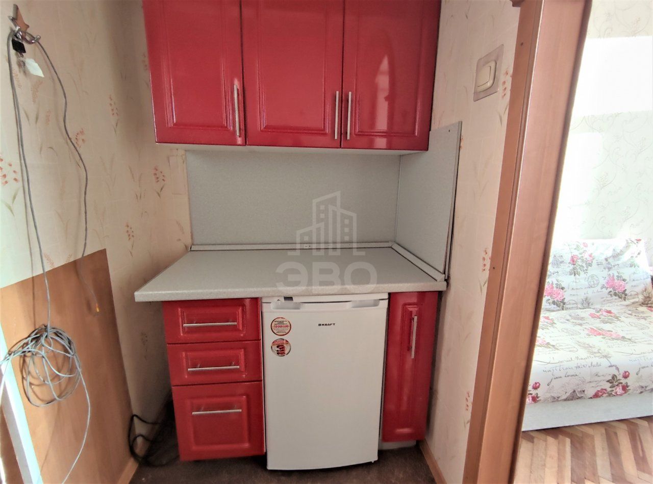 комната в Санкт-Петербурге по адресу: 8-я Советская ул., 9-13