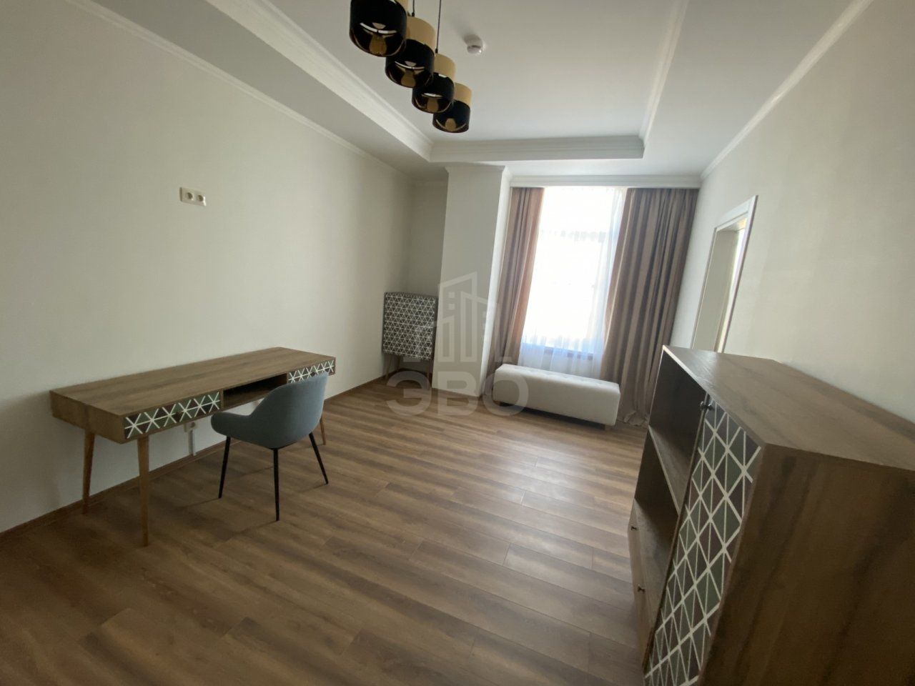 четырехкомнатная квартира в Санкт-Петербурге по адресу: Лодыгина пер., 5