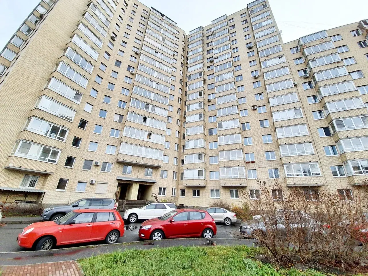 однокомнатная квартира в Санкт-Петербурге по адресу: Звёздная ул., 20