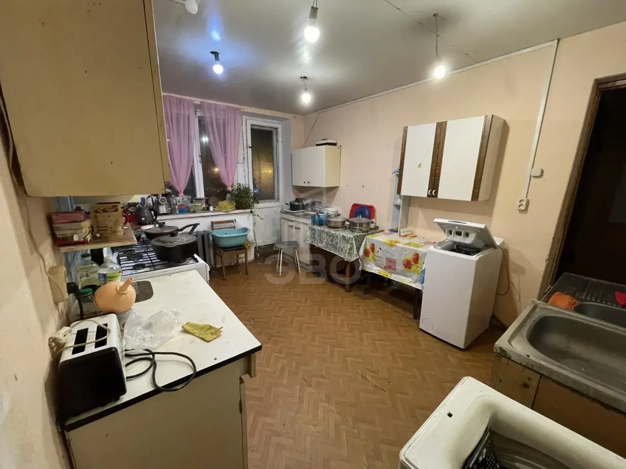 комната в Санкт-Петербурге по адресу: Авангардная ул., 33