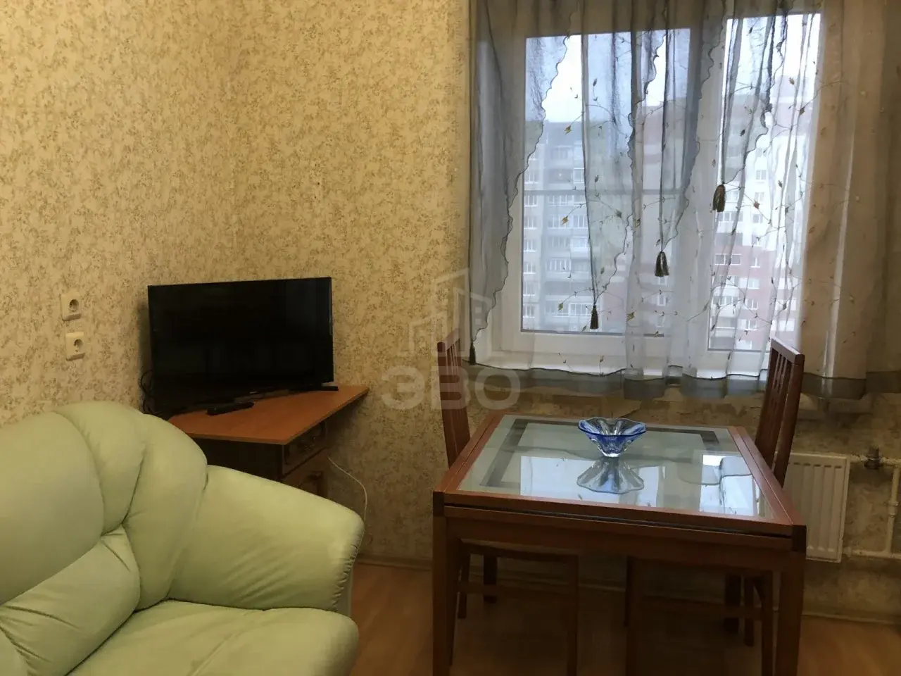 однокомнатная квартира в Санкт-Петербурге по адресу: Стародеревенская ул., 21, к 1