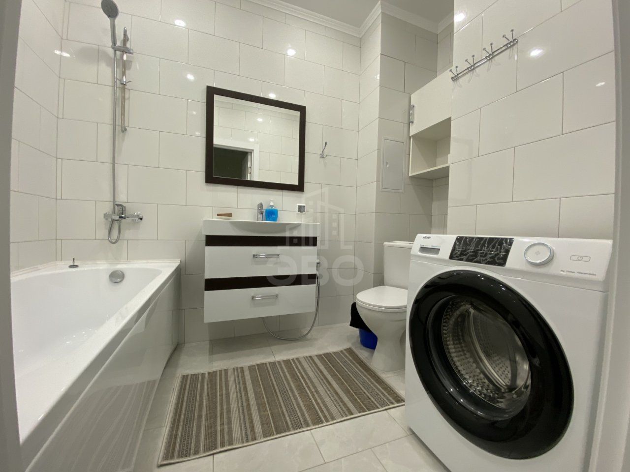 однокомнатная квартира в Санкт-Петербурге по адресу: Парфеновская ул., 7, к 1