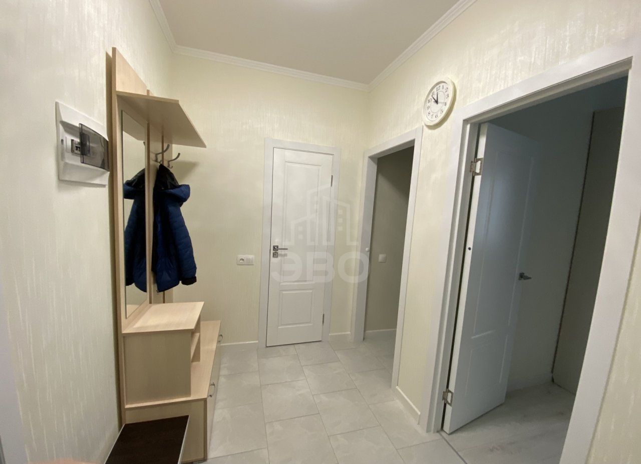 однокомнатная квартира в Санкт-Петербурге по адресу: Парфеновская ул., 7, к 1