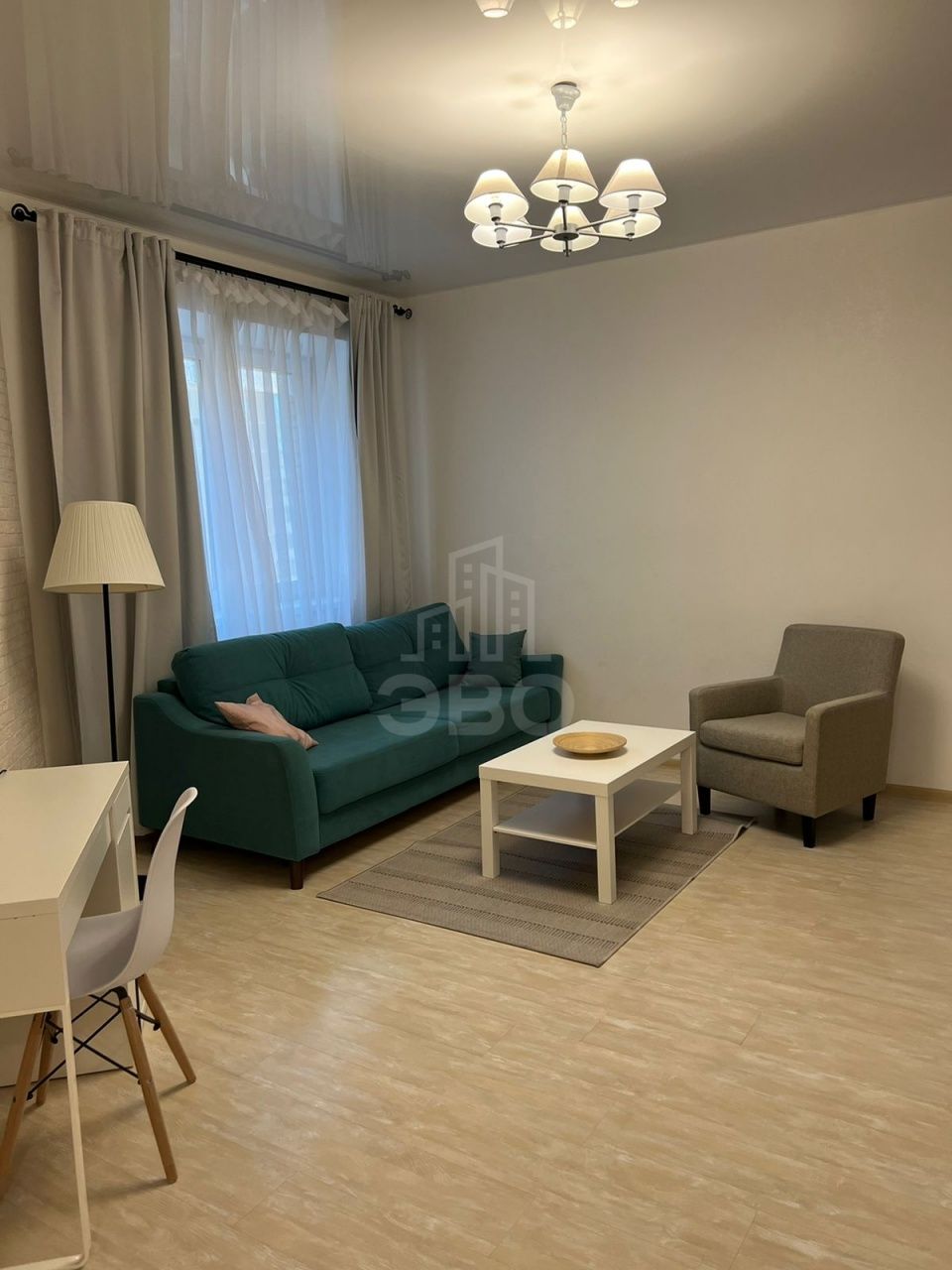 двухкомнатная квартира в Санкт-Петербурге по адресу: Российский проспект, 8