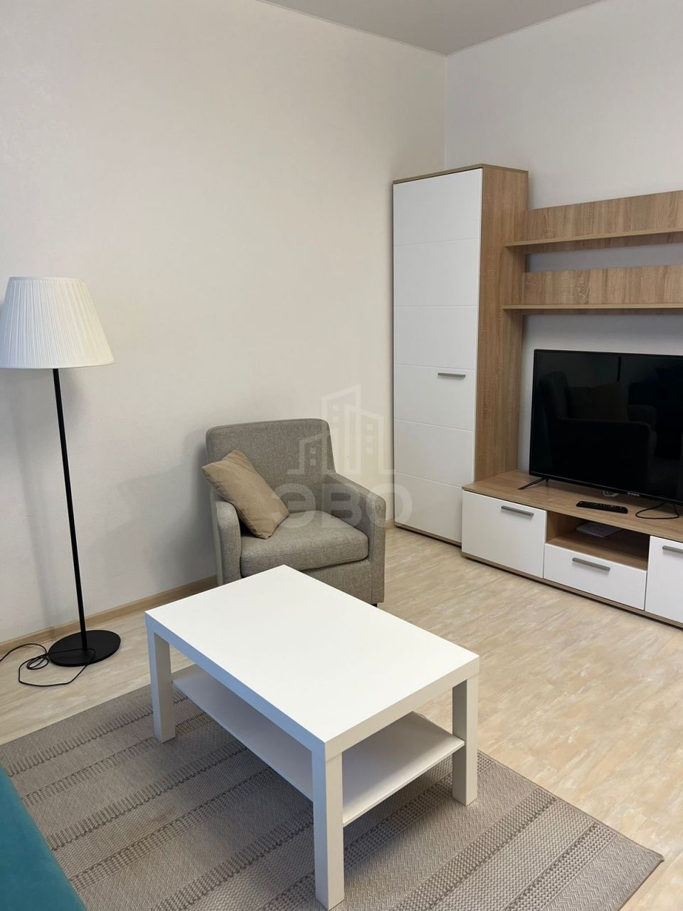 двухкомнатная квартира в Санкт-Петербурге по адресу: Российский проспект, 8