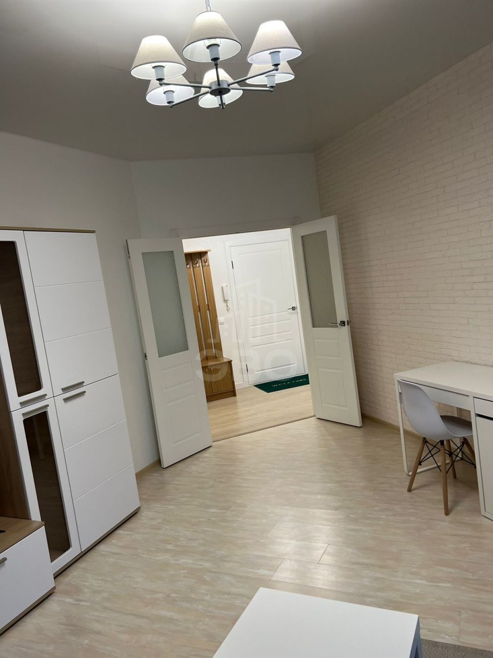 двухкомнатная квартира в Санкт-Петербурге по адресу: Российский проспект, 8