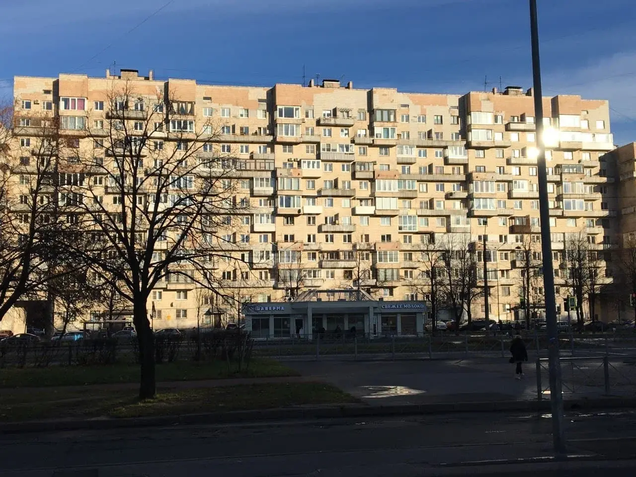 двухкомнатная квартира в Санкт-Петербурге по адресу: Кораблестроителей ул., 19, к 1Б