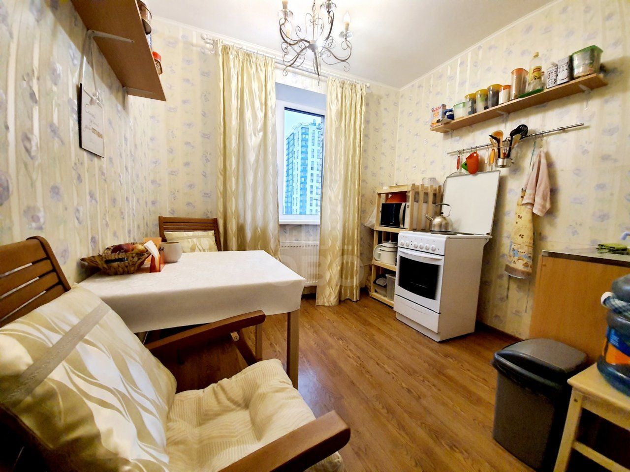 двухкомнатная квартира в Санкт-Петербурге по адресу: Кузнецова проспект, 14, к 1