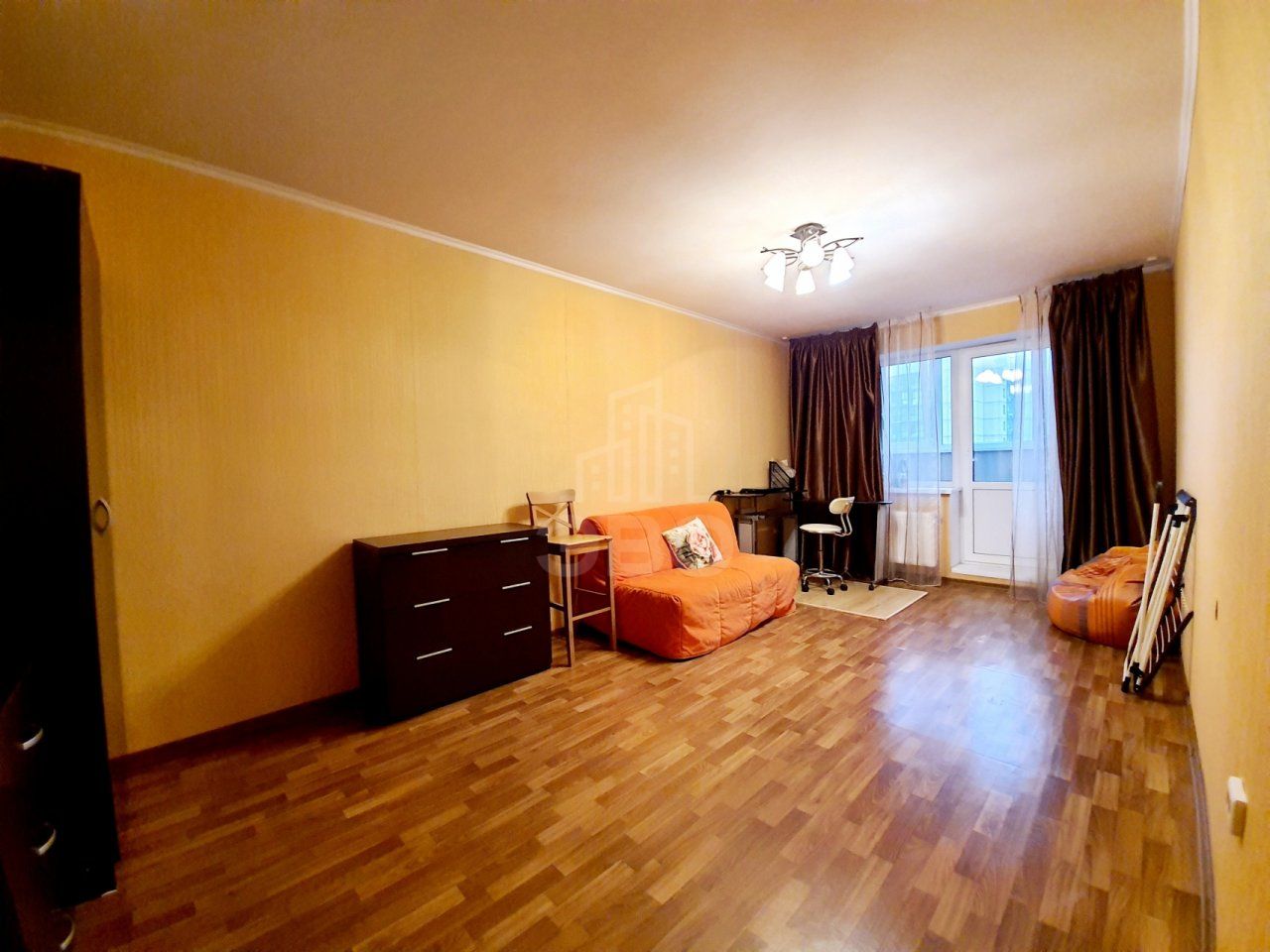 двухкомнатная квартира в Санкт-Петербурге по адресу: Кузнецова проспект, 14, к 1