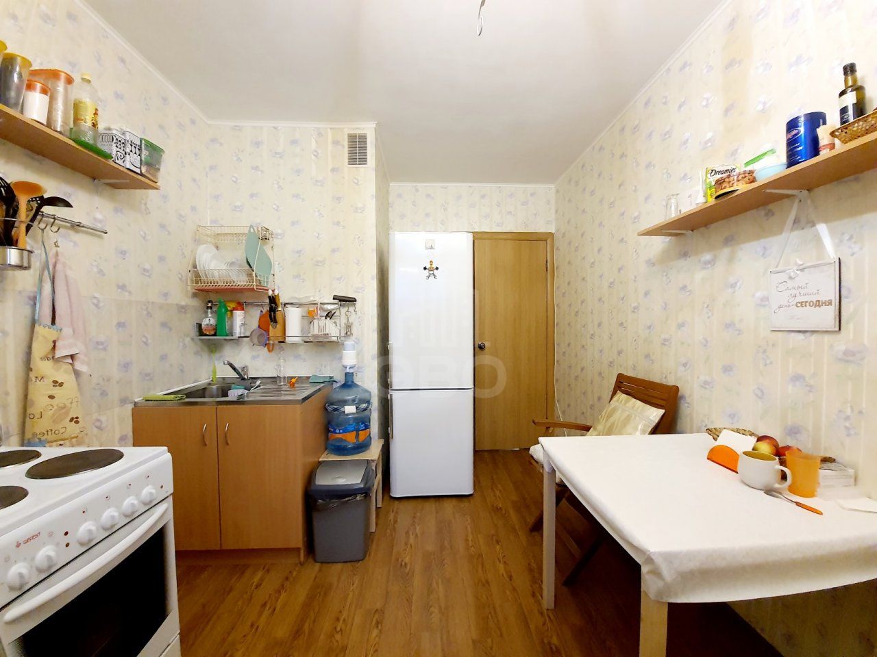 двухкомнатная квартира в Санкт-Петербурге по адресу: Кузнецова проспект, 14, к 1