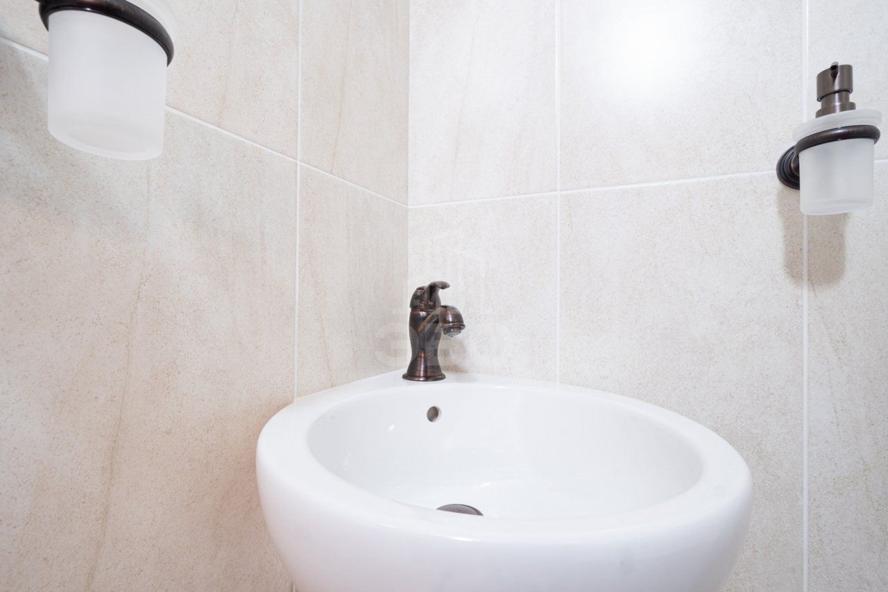 однокомнатная квартира в Санкт-Петербурге по адресу: Кременчугская ул., 9, к 2, литера А