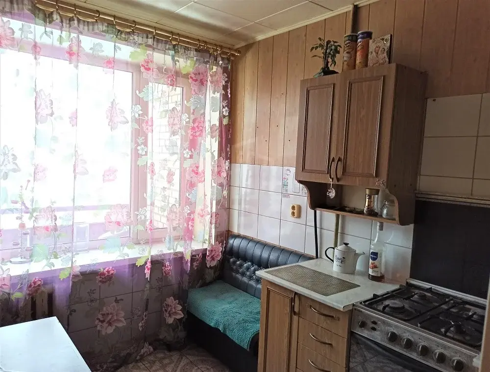 однокомнатная квартира в Санкт-Петербурге по адресу: Софийская ул., 35, к 1