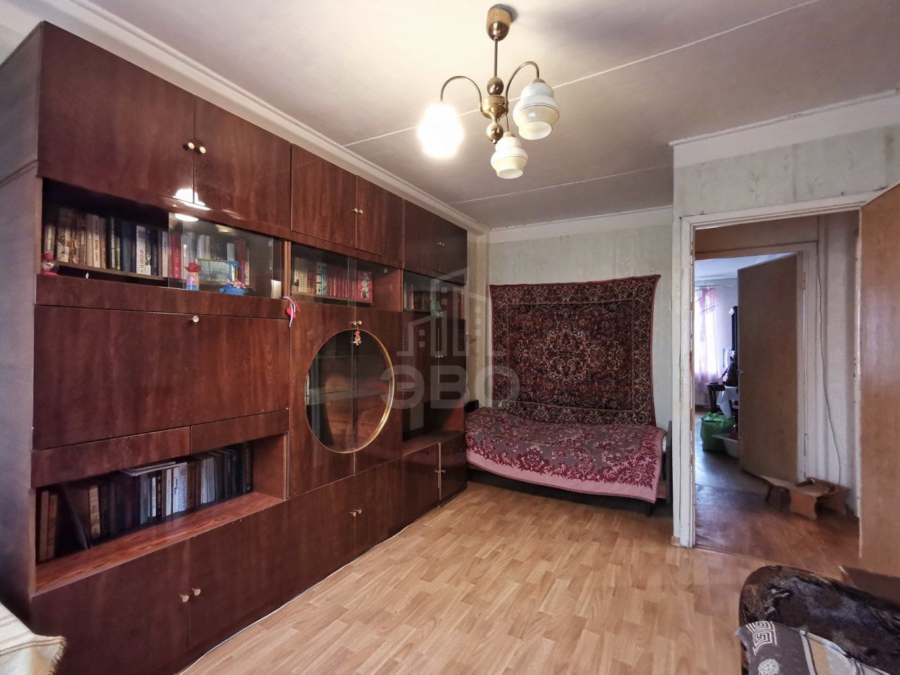 двухкомнатная квартира в Санкт-Петербурге по адресу: Октябрьская наб., 90, к 7