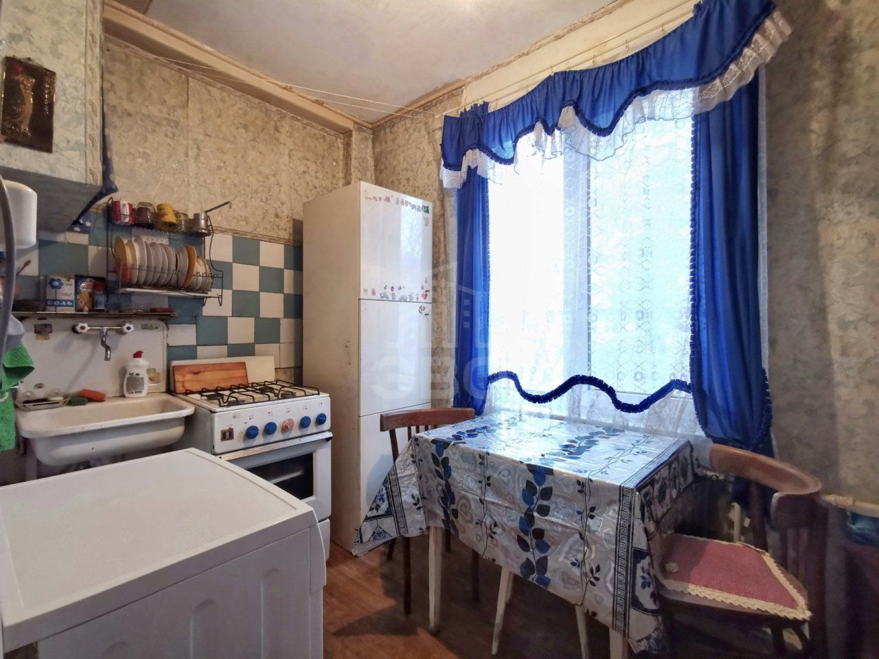 двухкомнатная квартира в Санкт-Петербурге по адресу: Октябрьская наб., 90, к 7