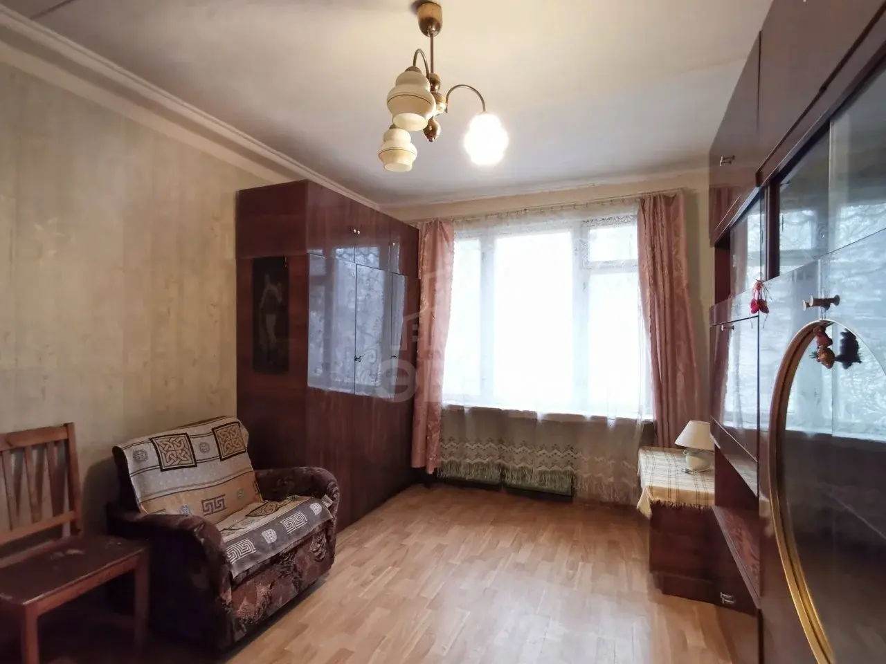 двухкомнатная квартира в Санкт-Петербурге по адресу: Октябрьская наб., 90, к 7